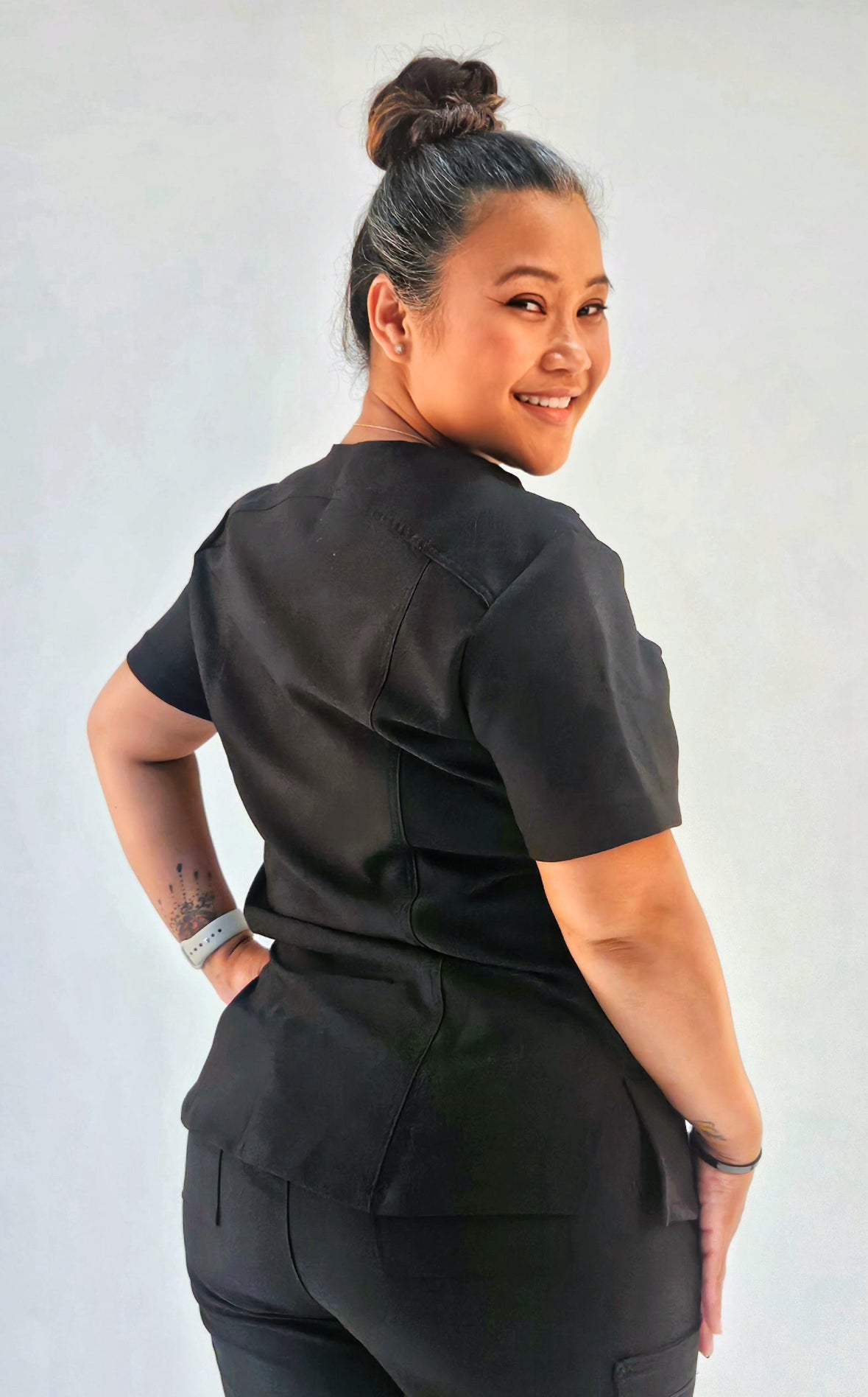 Nikki CURVY Cargo Scrub Jogger