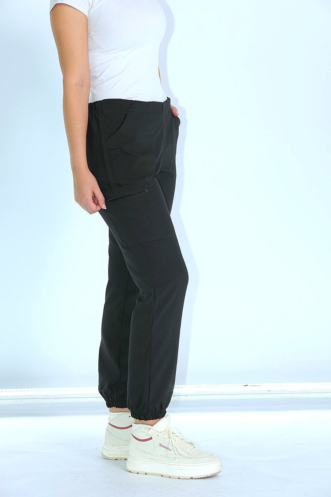 Nikki Scrub Jogger