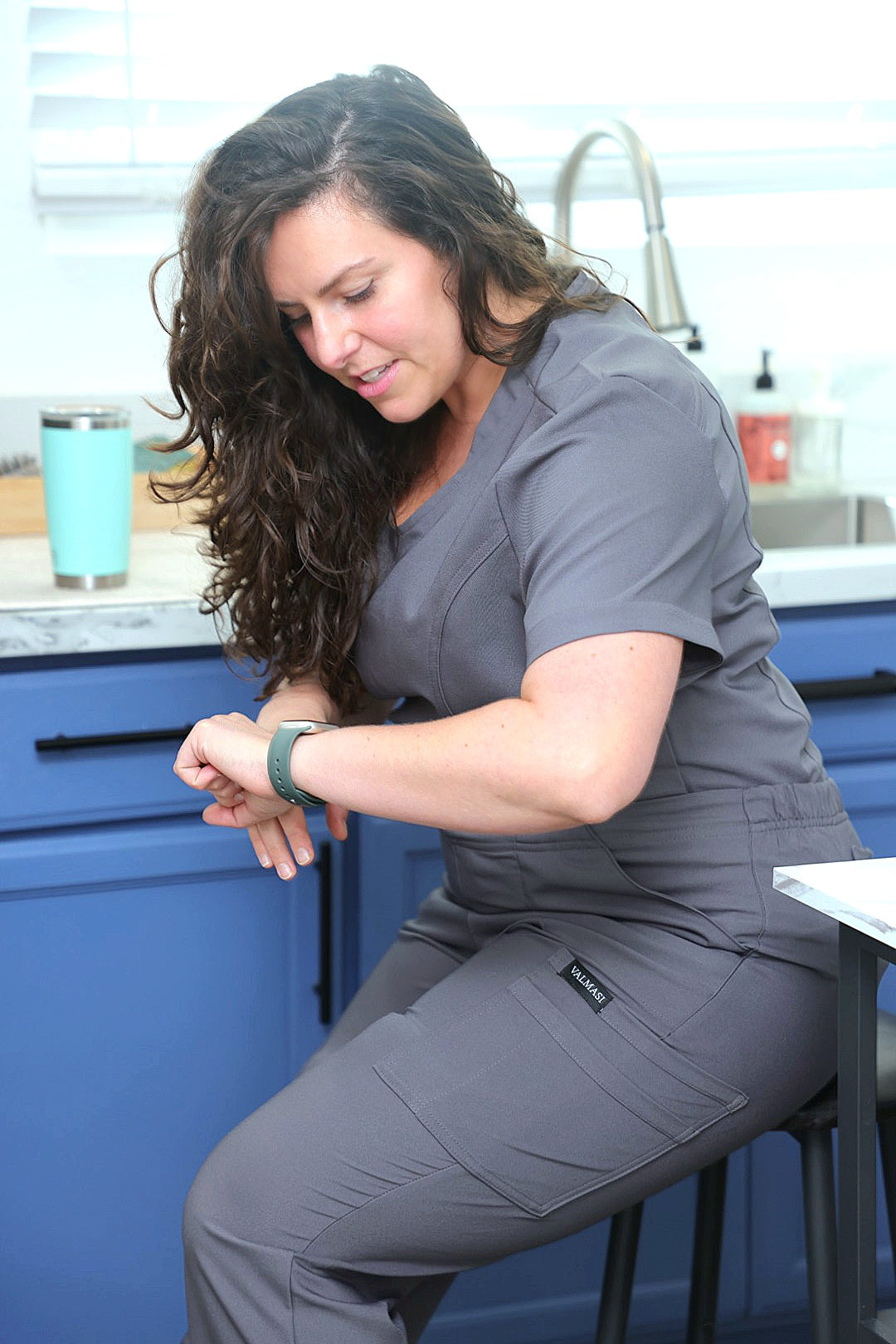 Jasmine Curvy Cargo Scrub Pants